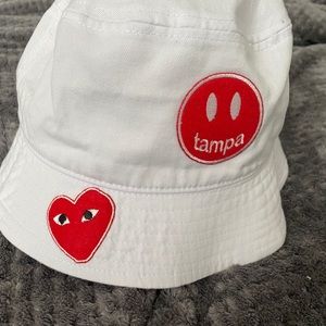 NEVER WORN University of Tampa Bucket Hat